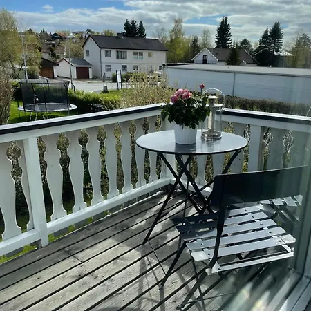 Apartment Small With 4 Bedrooms Close To *
